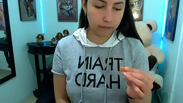 Cristal erotik online show from 10, 12, 2024