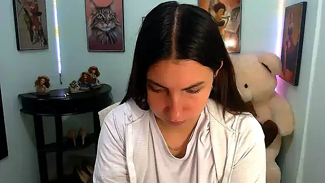 Cristal erotik online show from 4, 1, 2025
