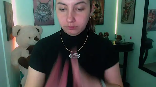 Cristal erotik online show from 18, 2, 2025