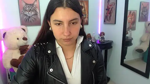 Cristal erotik online show from 13, 3, 2025