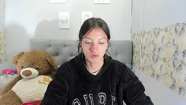 Emma-Wilson online show from 8, 1, 2025