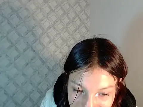 Emma-Wilson online show from 7, 3, 2026