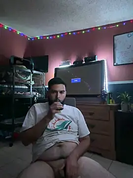 Snapshot of bigdickgio6923 chatting on 20, 12, 2024 bigdickgio6923 online show from 20, 12, 2024