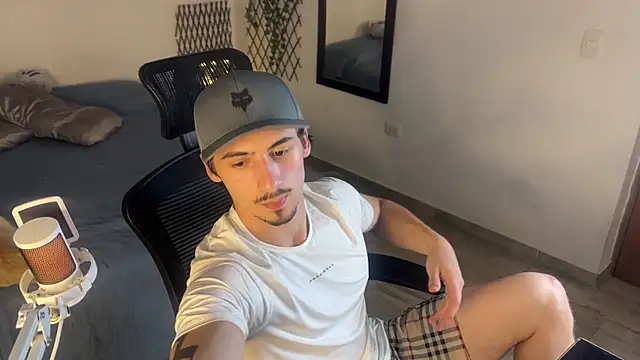 David Brown18 online show from 7, 4, 2026