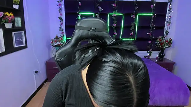 sweelanna   online show from 12, 2, 2025