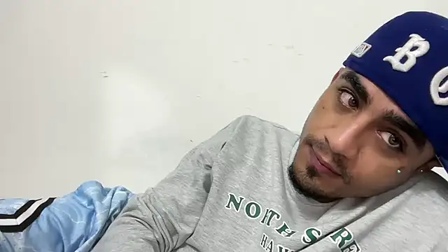 dominic brandd23 online show from 16, 10, 2025