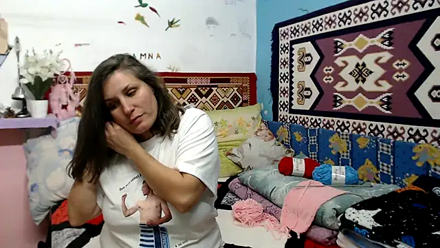 AdelineBlueEyes online show from 18, 10, 2025