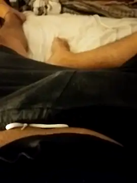 angelsanchez12212 online show from 6, 2, 2026