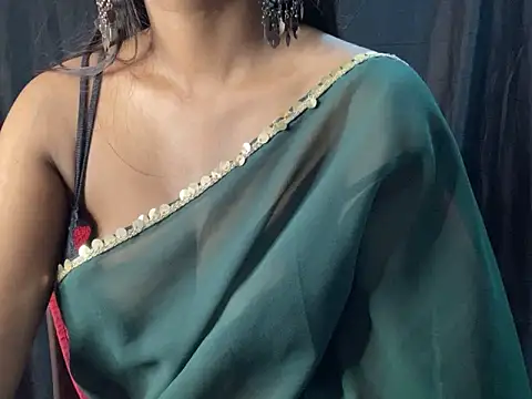 Sexy trisha  7 online show from 18, 12, 2024