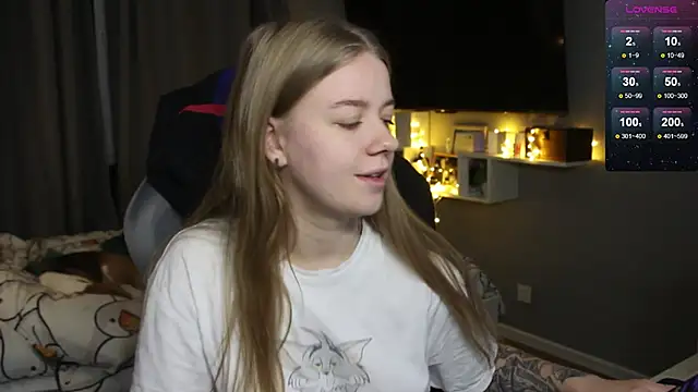 Snapshot of candy_maggie chatting on 26, 12, 2024 candy maggie online show from 26, 12, 2024