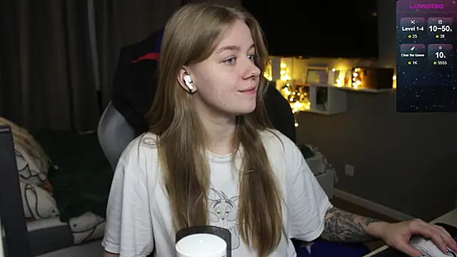Snapshot of candy_maggie chatting on 26, 12, 2024 candy maggie online show from 26, 12, 2024