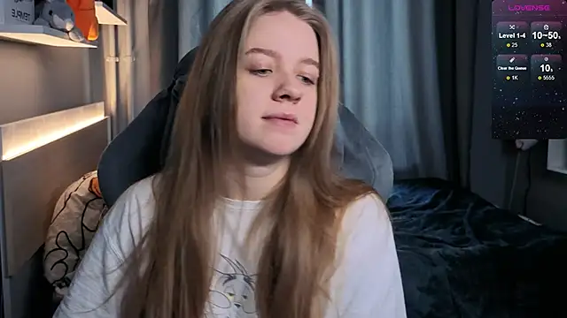 Snapshot of candy_maggie chatting on 12, 2, 2025 candy maggie online show from 12, 2, 2025