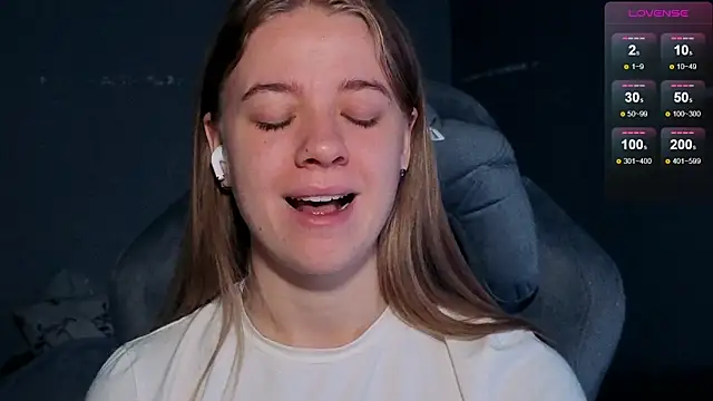 candy maggie online show from 13, 11, 2025