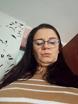 KristenVega online show from 10, 11, 2025