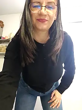 Snapshot of KristenVega chatting on 12, 2, 2026 KristenVega online show from 12, 2, 2026