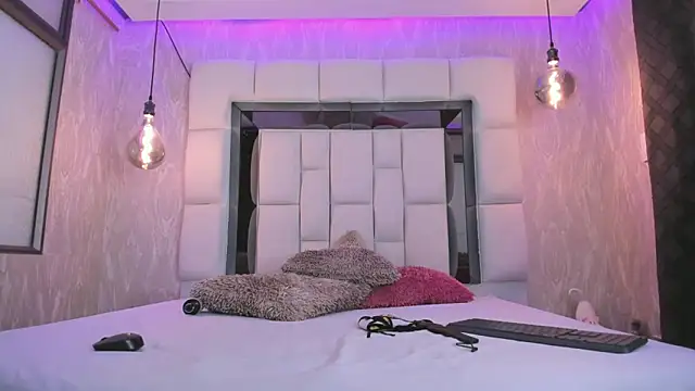 Snapshot of summer_lee_ chatting on 11, 2, 2025 summer lee online show from 11, 2, 2025