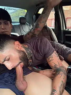  Tomy08calderon online show from 15, 4, 2026