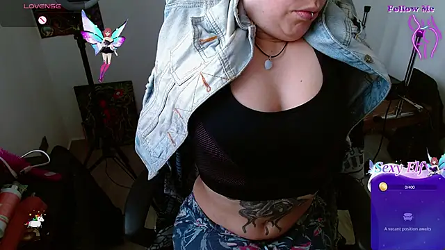 Snapshot of natasha_laulau chatting on 16, 12, 2024 natasha laulau online show from 16, 12, 2024