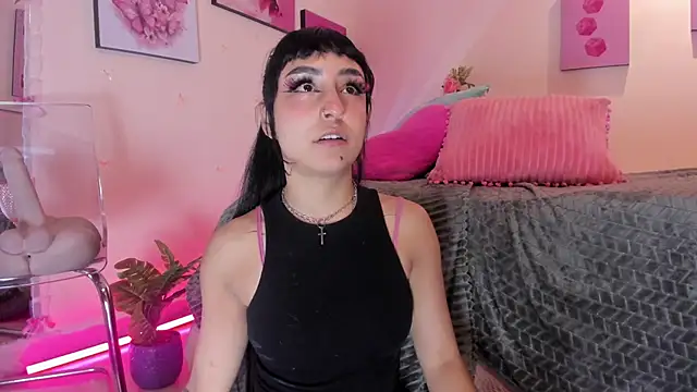 Snapshot of MaveParks_ chatting on 12, 1, 2026 MaveParks online show from 12, 1, 2026