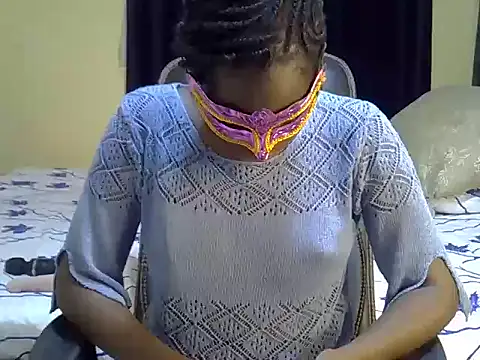 Snapshot of QueenJelly_Sexy chatting on 18, 9, 2025 QueenJelly Sexy online show from 18, 9, 2025