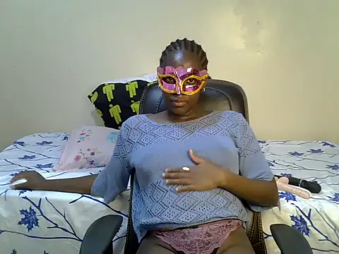 Snapshot of QueenJelly_Sexy chatting on 20, 11, 2025 QueenJelly Sexy online show from 20, 11, 2025