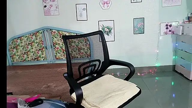 Lanian 99 online show from 3, 2, 2026