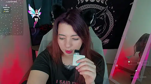 Snapshot of Sam_Mystery chatting on 1, 12, 2025 Sam Mystery online show from 1, 12, 2025