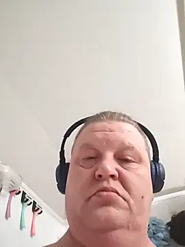 Snapshot of jrsexy83 chatting on 13, 3, 2025 jrsexy83 online show from 13, 3, 2025