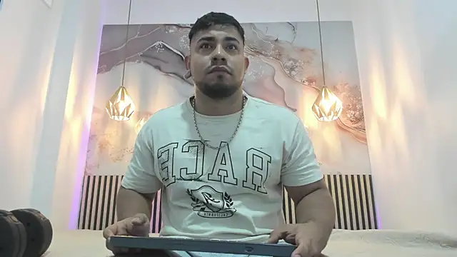 BrianMalonee online show from 7, 2, 2026