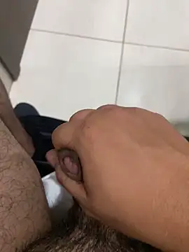 leocardenaz online show from 29, 5, 2026