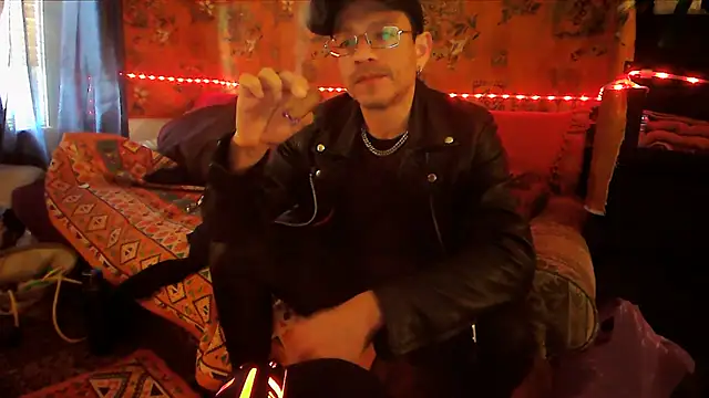 Snapshot of Tony_Torrente chatting on 19, 2, 2025 Tony Torrente online show from 19, 2, 2025