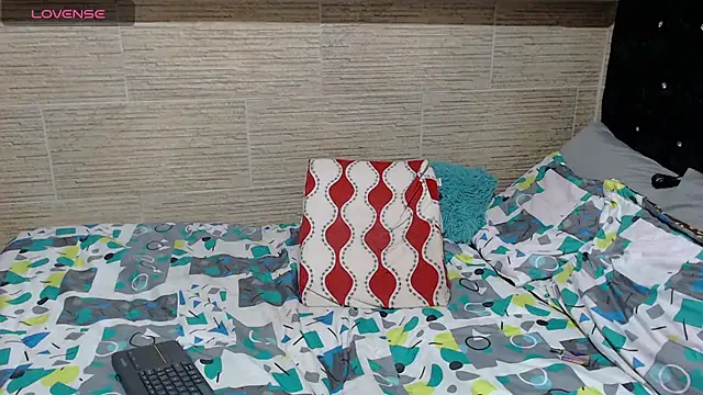 Snapshot of pretty_cristal69 chatting on 5, 3, 2025 pretty cristal69 online show from 5, 3, 2025