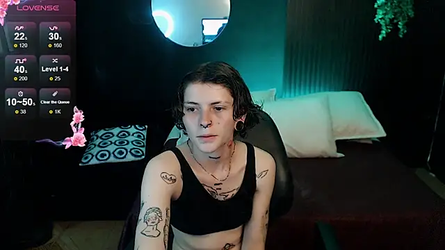 Snapshot of pretty_cristal69 chatting on 18, 1, 2026 pretty cristal69 online show from 18, 1, 2026