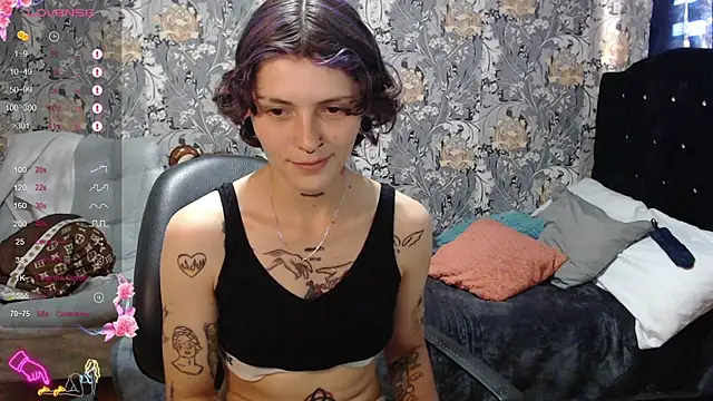 Snapshot of pretty_cristal69 chatting on 5, 5, 2026 pretty cristal69 online show from 5, 5, 2026