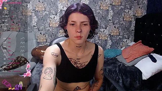 Snapshot of pretty_cristal69 chatting on 8, 5, 2026 pretty cristal69 online show from 8, 5, 2026