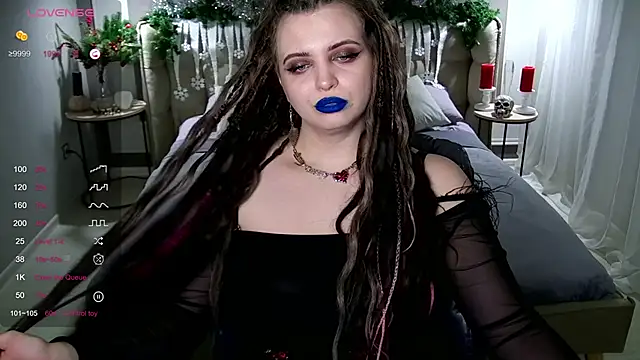 Miss Maya Mils online show from 22, 12, 2024