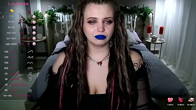 Miss Maya Mils online show from 22, 12, 2024
