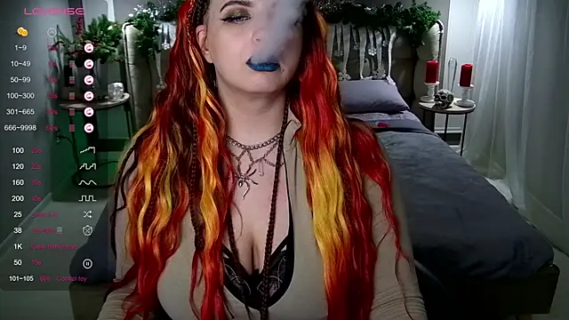 Miss Maya Mils online show from 27, 12, 2024
