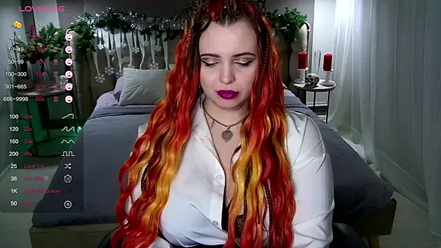 Miss Maya Mils online show from 1, 1, 2025