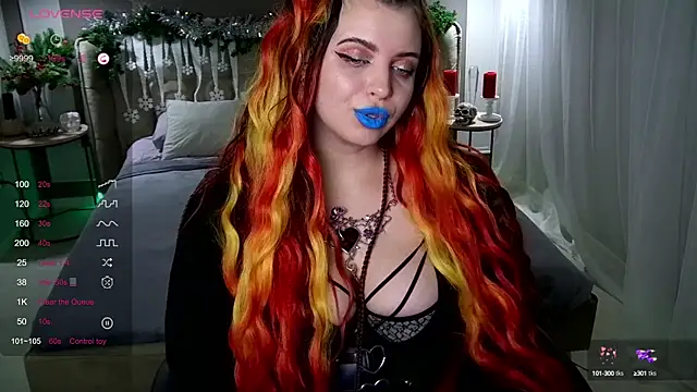 Miss Maya Mils online show from 7, 1, 2025