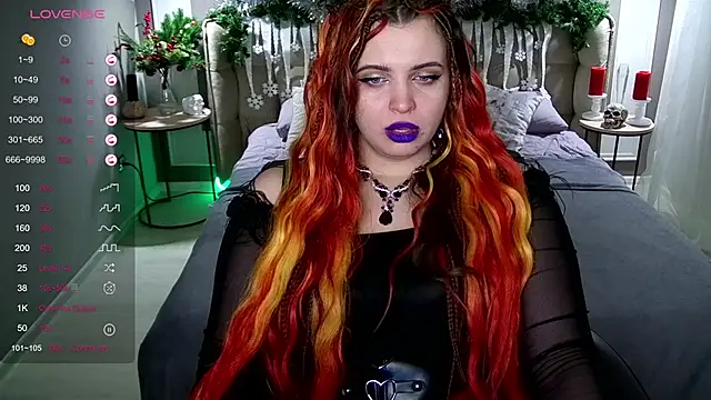 Miss Maya Mils online show from 11, 1, 2025