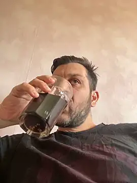 MaeltraJoy online show from 6, 10, 2025