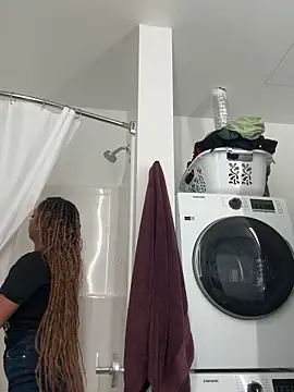 Your Paris online show from 20, 10, 2025