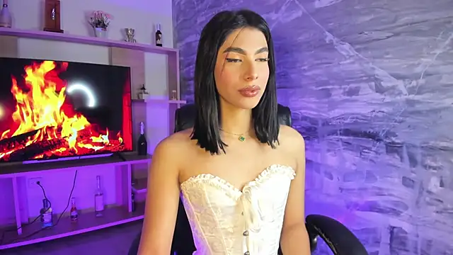 IsabelleFoxx  online show from 17, 12, 2024