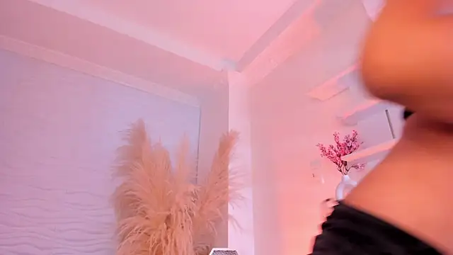 Snapshot of IsabelleFoxx_ chatting on 17, 4, 2026 IsabelleFoxx online show from 17, 4, 2026