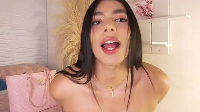 Snapshot of IsabelleFoxx_ chatting on 2, 7, 2026 IsabelleFoxx online show from 2, 7, 2026