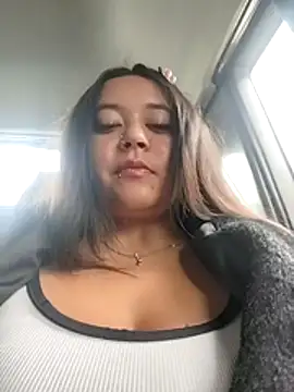 Cristal  04 online show from 21, 12, 2025