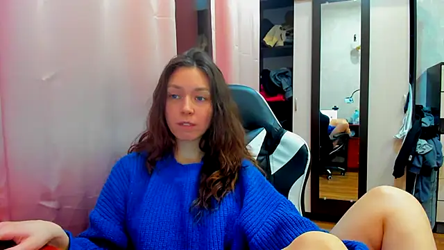 Adela Vetta online show from 12, 1, 2025