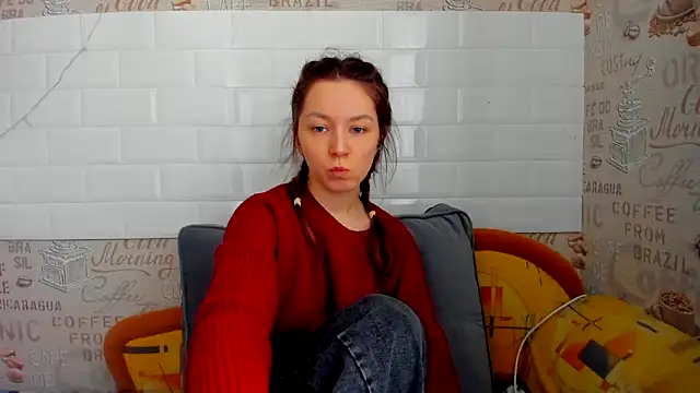Adela Vetta online show from 6, 2, 2025