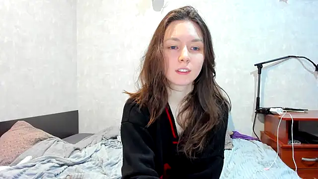 Adela Vetta online show from 8, 2, 2025